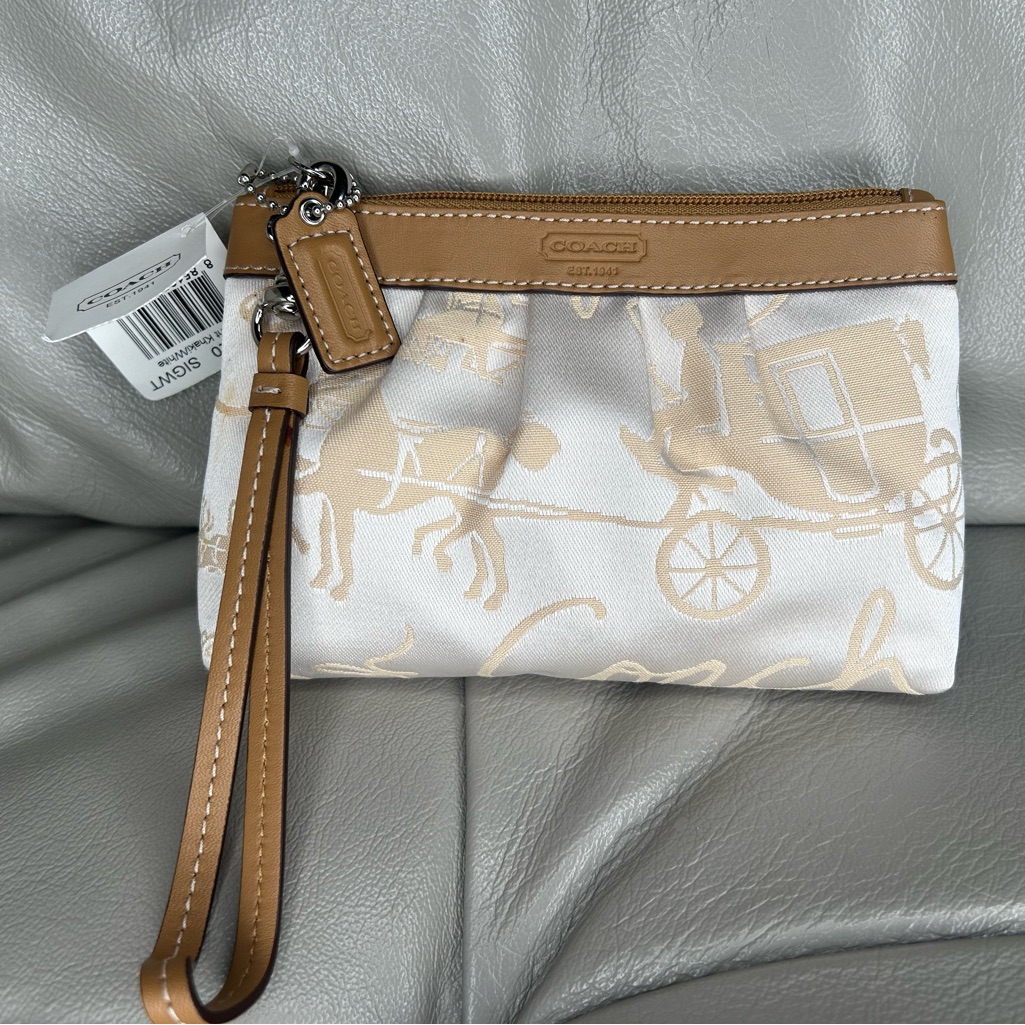 Coach Signature Horse And Carriage Wristlet W Leather Strap Khaki And White Nwt